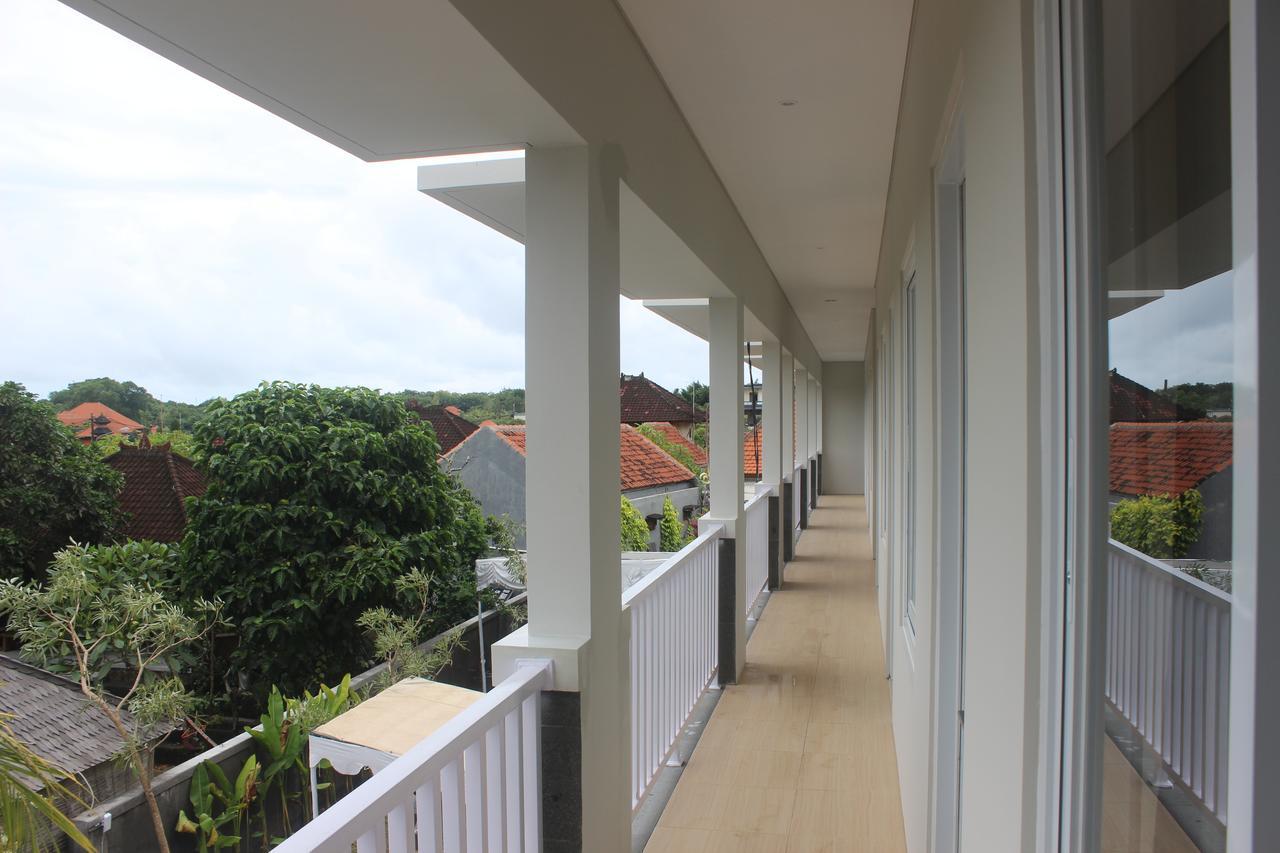 Adi Bali Homestay 울루와뚜 외부 사진