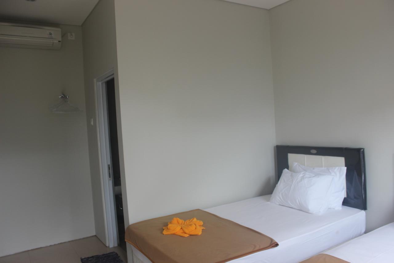 Adi Bali Homestay 울루와뚜 외부 사진